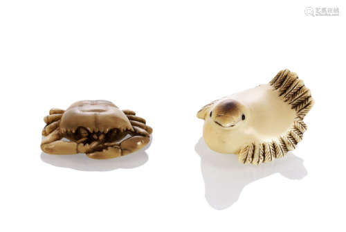 AN IVORY NETSUKE IN FORM OF FUKURA SUZUME AND A MARITIME IVORY CRAB