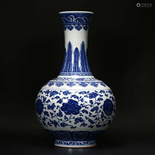 A Chinese Blue and White Bottle Vase,Qianlong marks