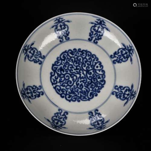 A Chinese blue-and-white 'cloud' plate,Qing dynasty