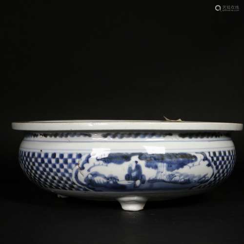 A Blue and White porcelain footed bowl,Qing dynasty