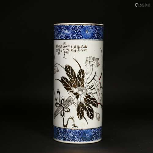 A blue and white gilt-lotus brush pot,Late Qing dynasty