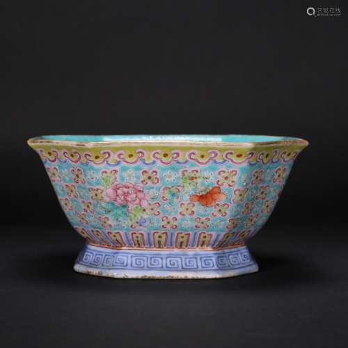 A Famille Rose Enameled Bowl, Qing Dynasty.