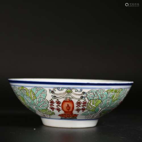 Pair Chinese fammile-Rose porcelain Bowl