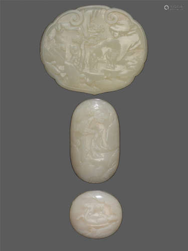 THREE WHITE JADE PLAQUES FOR RUYI SCEPTER, QING DYNASTY