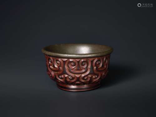 A SONG DYNASTY TIXI LACQUER BOWL WITH PEWTER LINING
