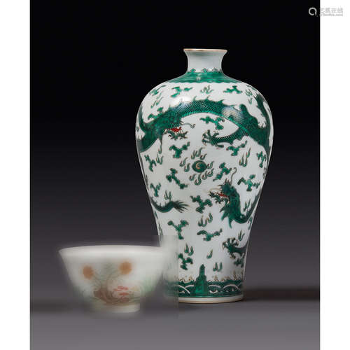 VASE MEIPING