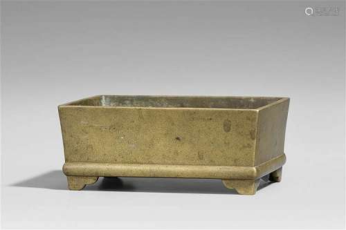 A yellow bronze incense burner. 17th century