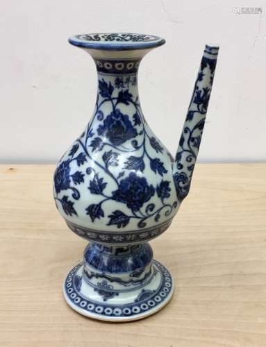 Chinese Blue and White Ewer