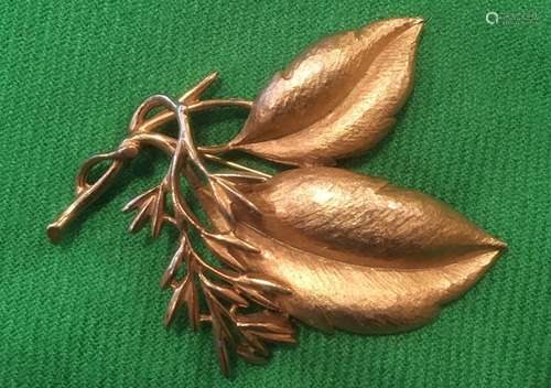 Vintage Gilded Brooch