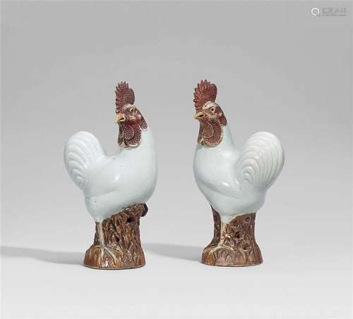A fine pair of cockerels. Qianlong period (1735-1796)
