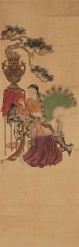 A lady with a peacock feather fan. Hanging scroll. Ink and colour on silk.