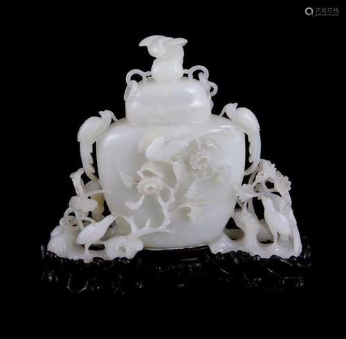 Chinese white jade vase and cover on chain (2pcs)