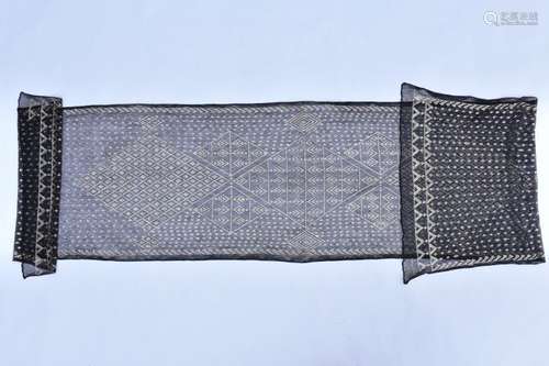 A FINE INIDAN SILK AND SILVER SHAWL