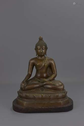 A SOUTH-EAST ASIAN BRONZE BUDDHA