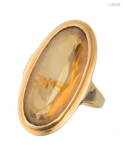 Bague en or jaune .750 avec une citrine