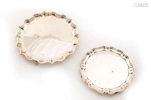 2 plateaux en argent anglais en argent .925 sterling