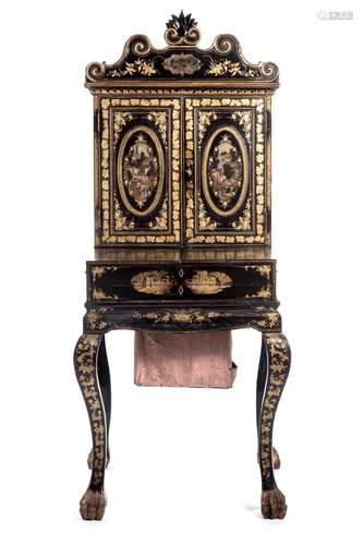 Meuble cabinet 3 corps, époque Napoléon III