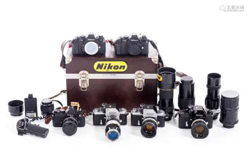 Ensemble Nikon de 6 appareils photos