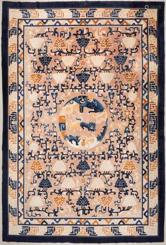 Tapis chinois de Pékin à médaillon de chiens de Fo