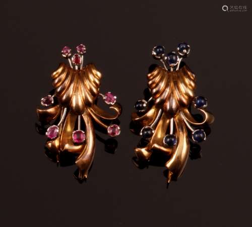 Two ruby and sapphir clip brooches