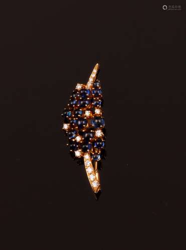 Sapphire and diamond brooch