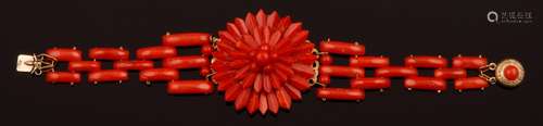 Coral bracelet