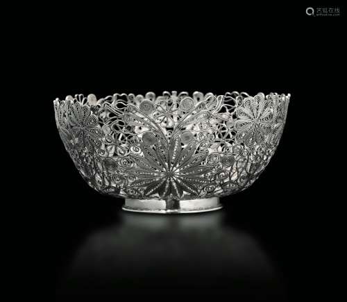 A silver filigree bowl, China, Qing Dynasty, 19th century