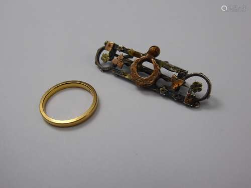 Antique Silver and Gold Sweetheart Brooch, 22 ct gold wedding band, size K, approx 2.9 gms. (2)