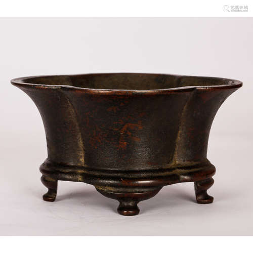 CHINESE BRONZE TRIPOD CENSER