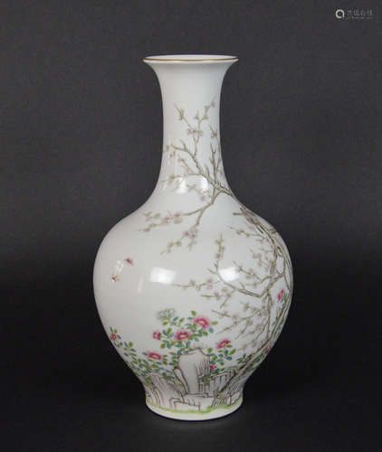 CHINESE FAMILLE ROSE PORCELAIN BRUSH POT