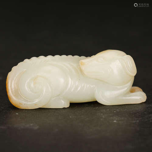 CHINESE JADE CARVED RECUMBENT DOG