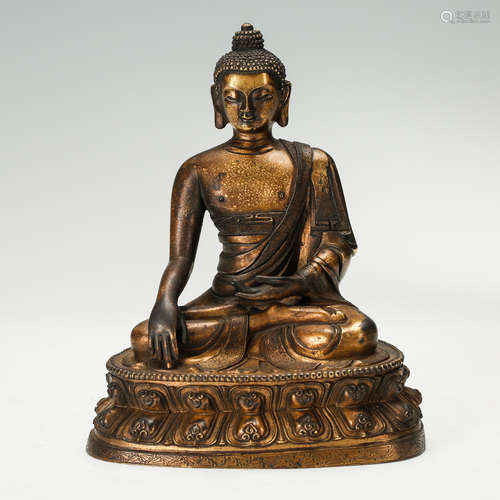 CHINESE BRONZE SEATED SHAKYAMUNI