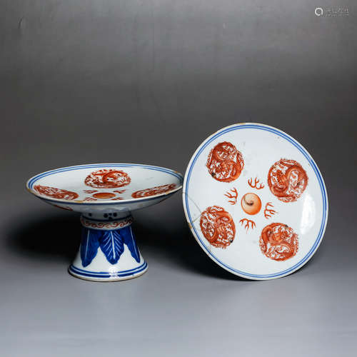 CHINESE BLUE AND WHITE IRON RED PLATES