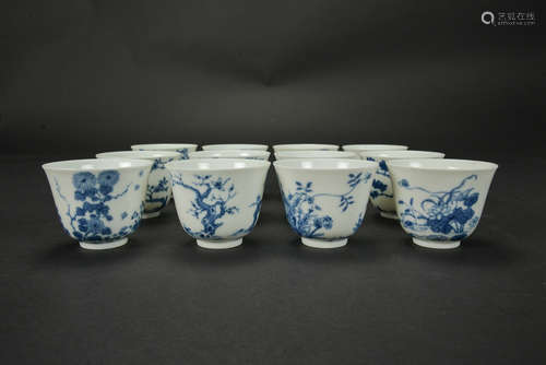 CHINESE BLUE AND WHITE PORCELAIN CUPS