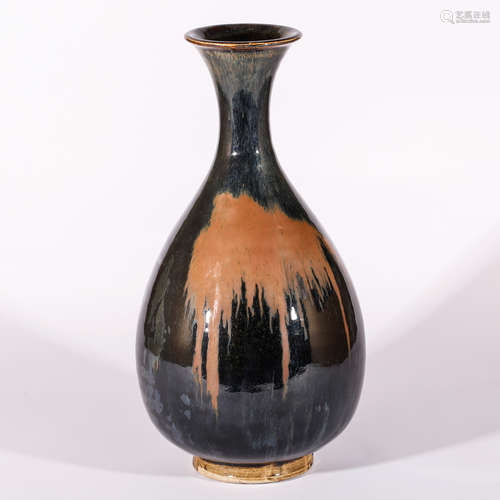 CHINESE FLAMBEE GLAZED YUHUCHUN VASE