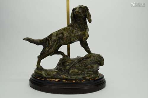 WILDWOOD PATINATED BRONZE HUNTING DOG LAMP