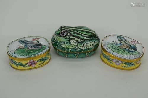 3 ENAMEL PAINTED COPPER BRASS FROG TRINKET BOXES