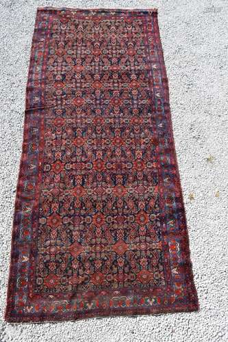 LARGE RED & BLUE FLORAL GEOMETRIC DESIGN RUG