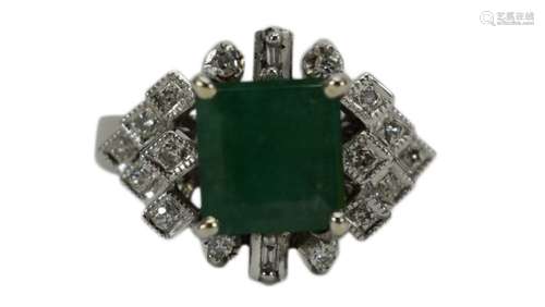 14K WHITE GOLD EMERALD DIAMOND RING