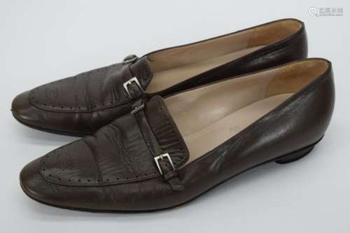 PAIR CHANEL BROWN LEATHER SHOES 38