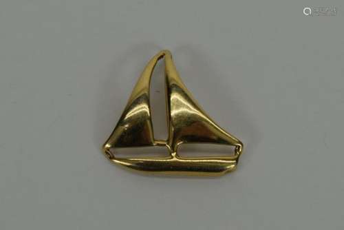 14K YELLOW GOLD FIGURAL SAILBOAT PENDANT CHARM