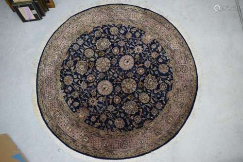 ORIENTAL FLORAL DESIGN ROUND RUG