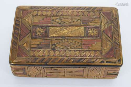 MOSIAC EXOTIC WOOD INLAID MARQUETRY SNUFF BOX