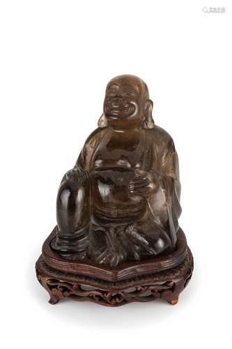 FIGURA DI BUDDHA SEDUTO IN CRISTALLO DI ROCCA FUMÉ, CINA, DINASTIA QING (1644-1911)