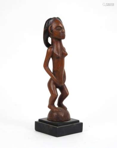 Statuette Tschokwe Bois sculpté Angola H 24 cm		S...