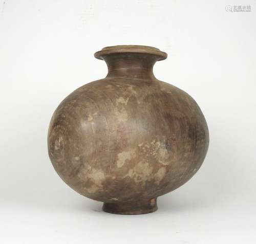 Vase Cocon archaïque Terre cuite grise Chine, dyna...