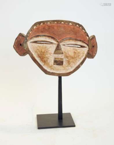 Petit masque Kwele Bois polychrome Gabon Ancienne ...