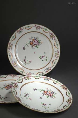 Trois plats en porcelaine famille rose Chine, XVII...