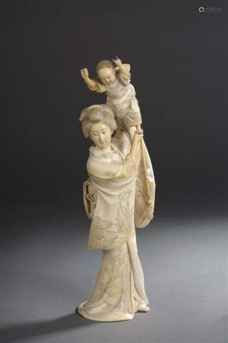 Groupe en ivoire sculpté Japon, circa 1920 1930 Re...