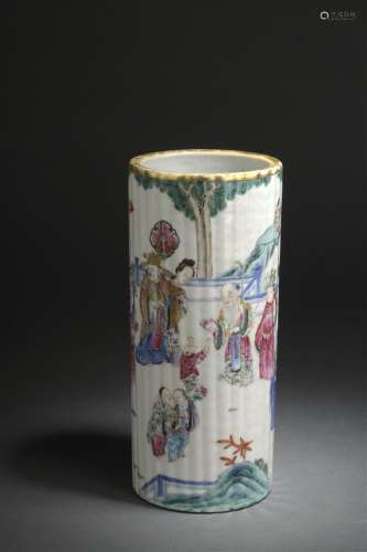 Vase en porcelaine famille rose Chine, époque Guan...